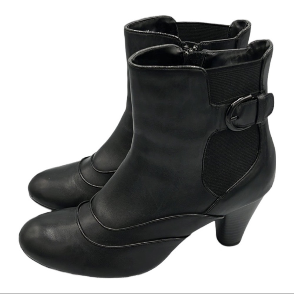 Clarks Bendable Booties